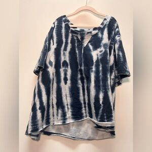 Nanette Lepore Navy and White Tie-Dye Short Sleeve Top
